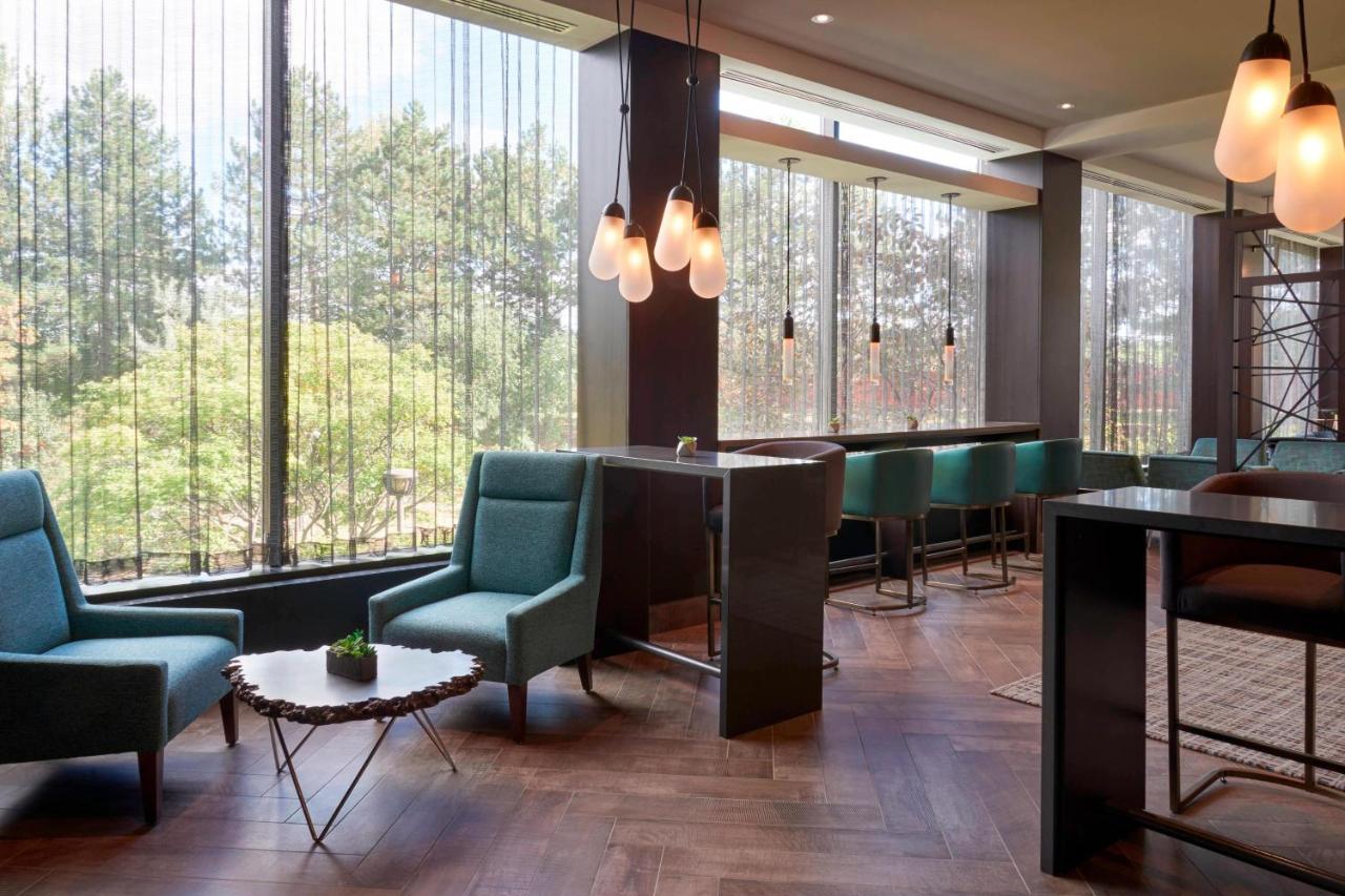 Toronto Airport Marriott Hotel Екстер'єр фото