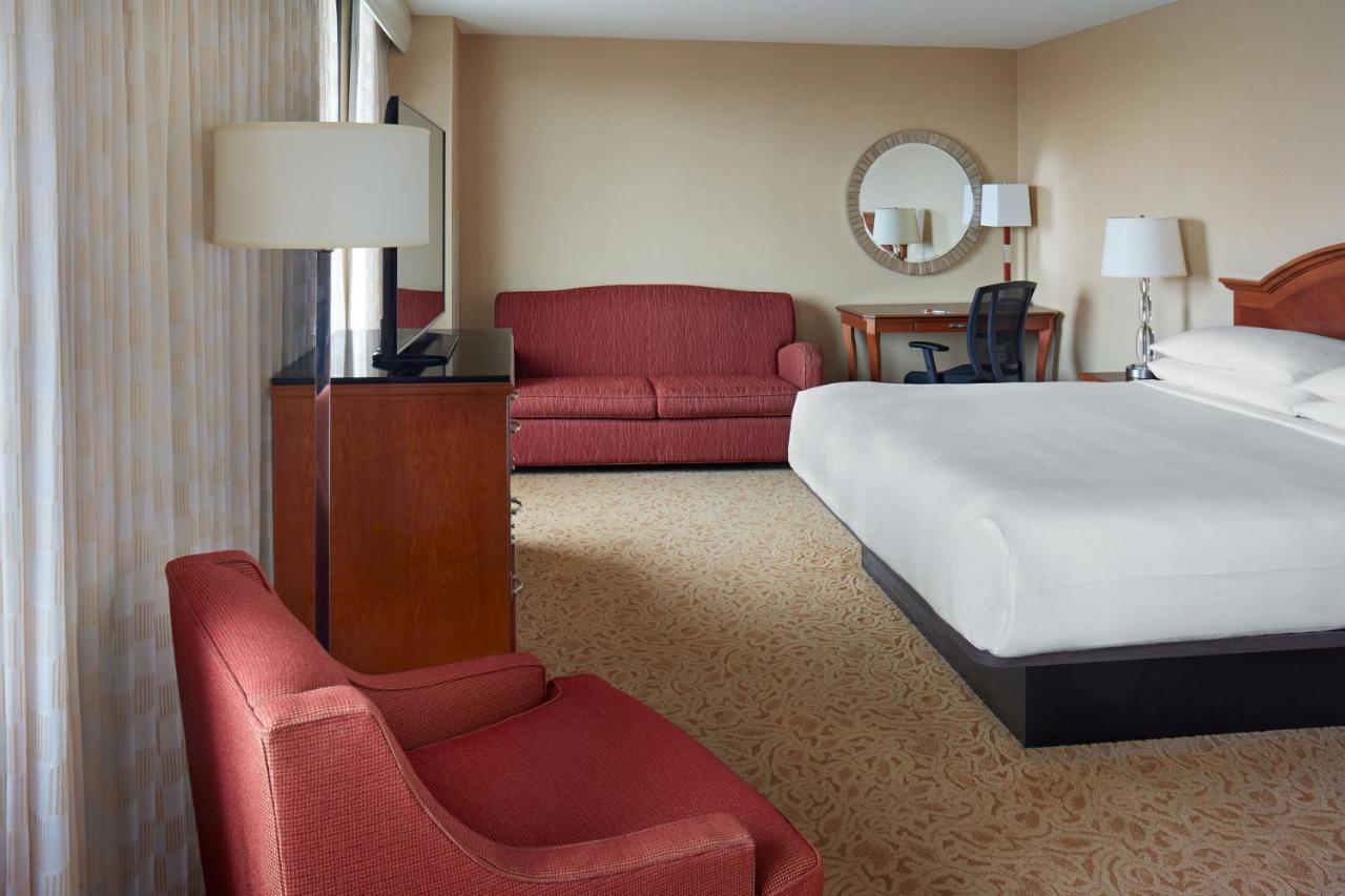 Toronto Airport Marriott Hotel Екстер'єр фото