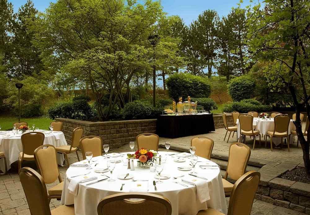 Toronto Airport Marriott Hotel Екстер'єр фото