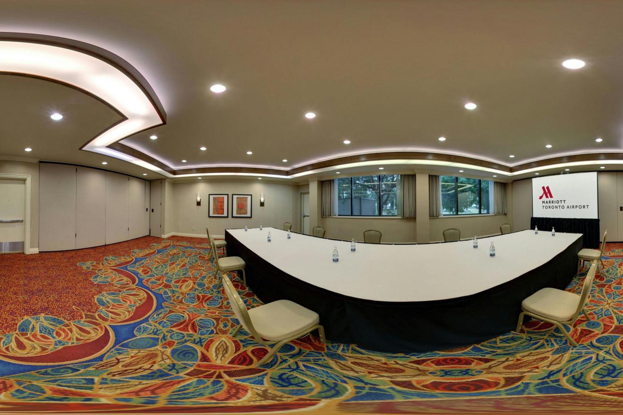 Toronto Airport Marriott Hotel Екстер'єр фото