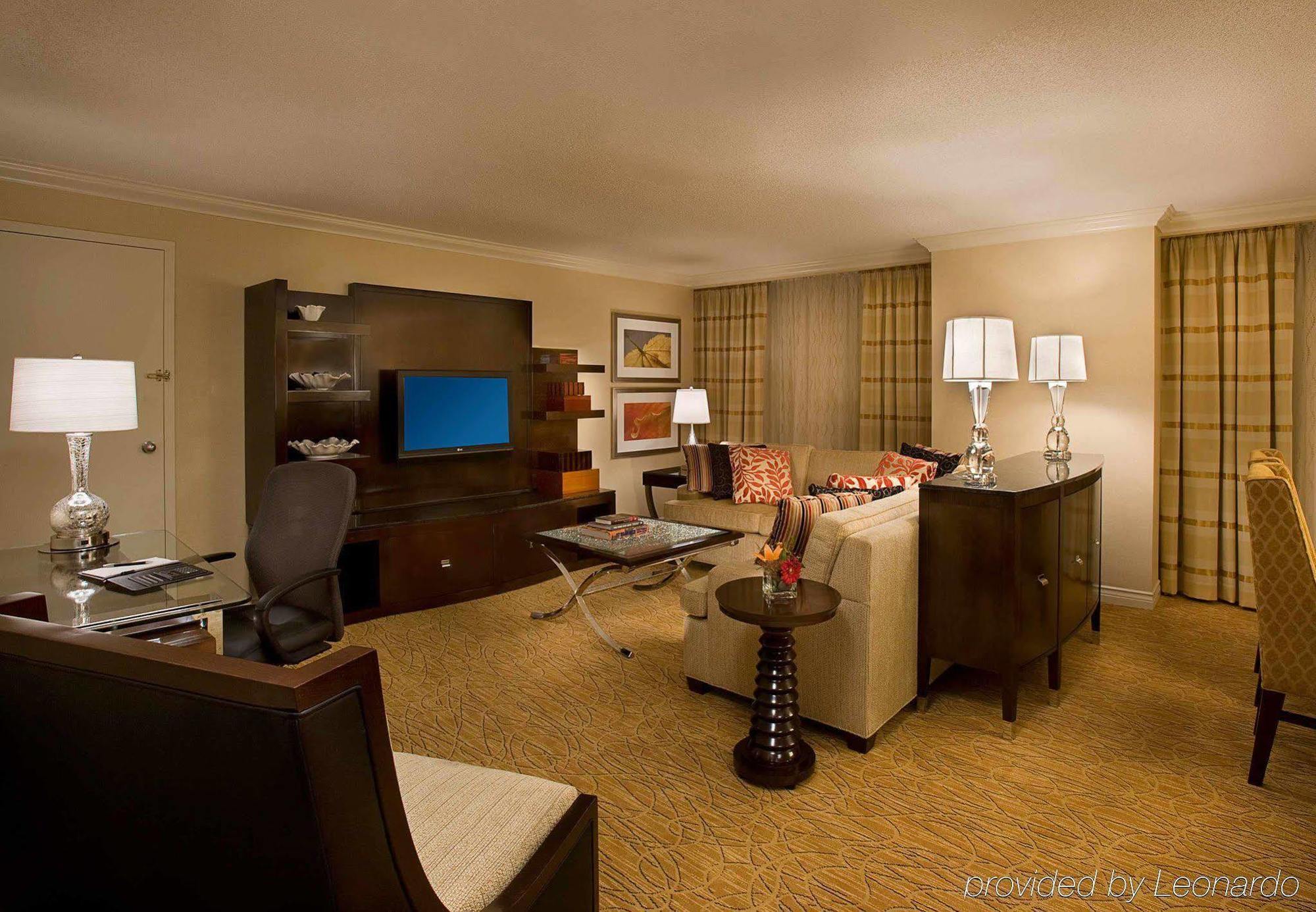 Toronto Airport Marriott Hotel Номер фото