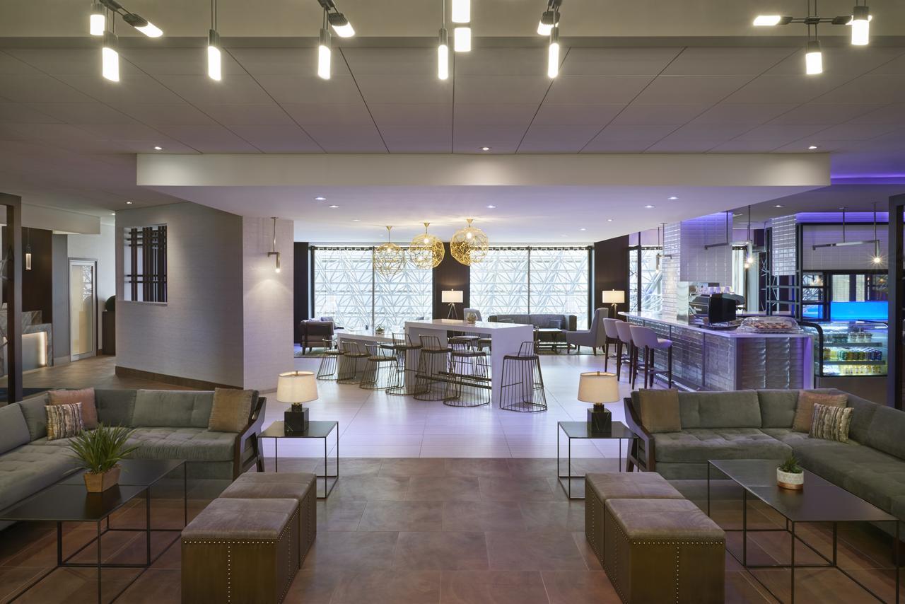Toronto Airport Marriott Hotel Екстер'єр фото
